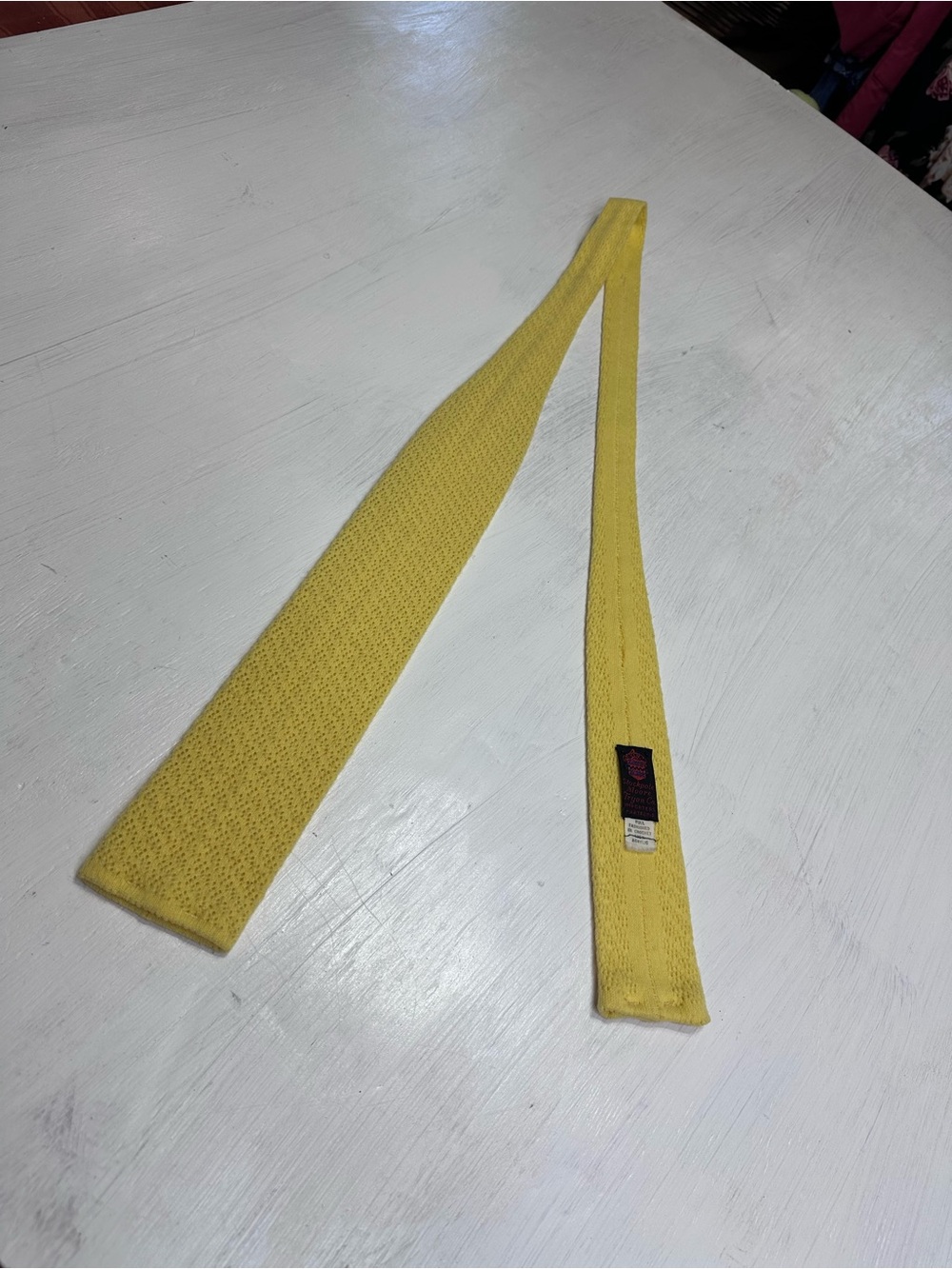 Vintage Stockpole Moore Tryon Co Yellow Crochet Knit Tie 100% Acrylic Retro - Picture 8 of 8